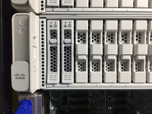 CISCO UCS C240 M5 10xSFF