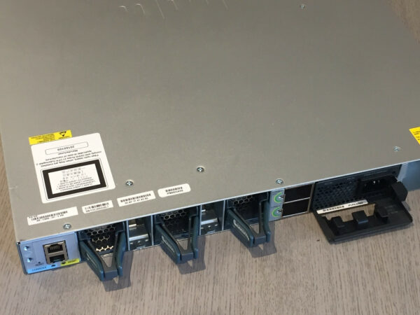 CISCO - Switch Catalyst WS-C3850-24T