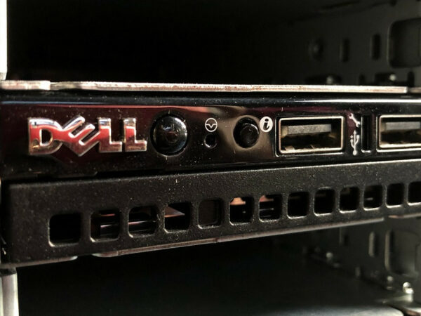 DELL Poweredge R630 8xSFF Basic