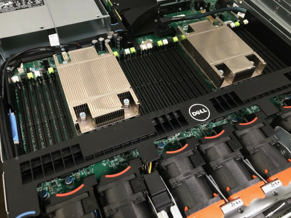 DELL Poweredge R630 8xSFF - Performance