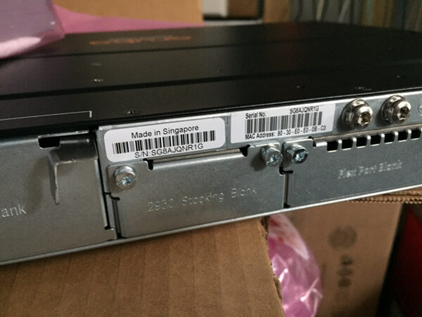 HP - Switch Aruba 2930M 48G POE+ - HP/N : JL322A