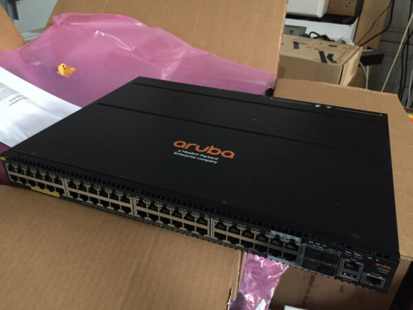 HP - Switch Aruba 2930M 48G POE+ - HP/N : JL322A