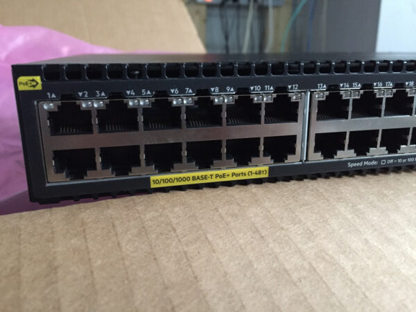 HP - Switch Aruba 2930M 48G POE+ - HP/N : JL322A