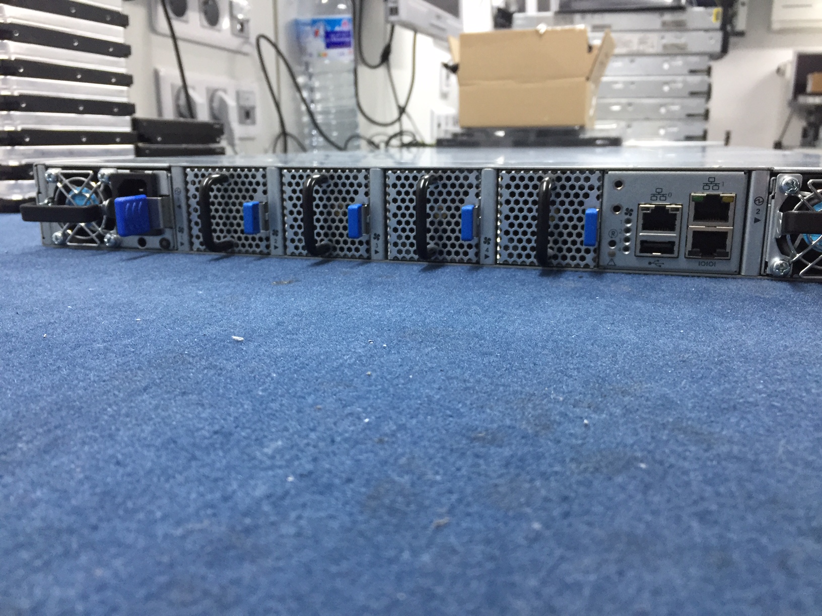 MELLANOX Switch SN2700CS2ROS 32 ports 100Gbps QSFP+ Serveurs d