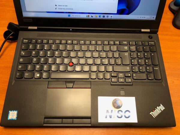 PC Portable - LENOVO/ P52 20MAS-S20Y00 / 15.6" / I7 8850H / 16 Gb / SSD Samsung 512 Go / Quadro P1000 – Image 3
